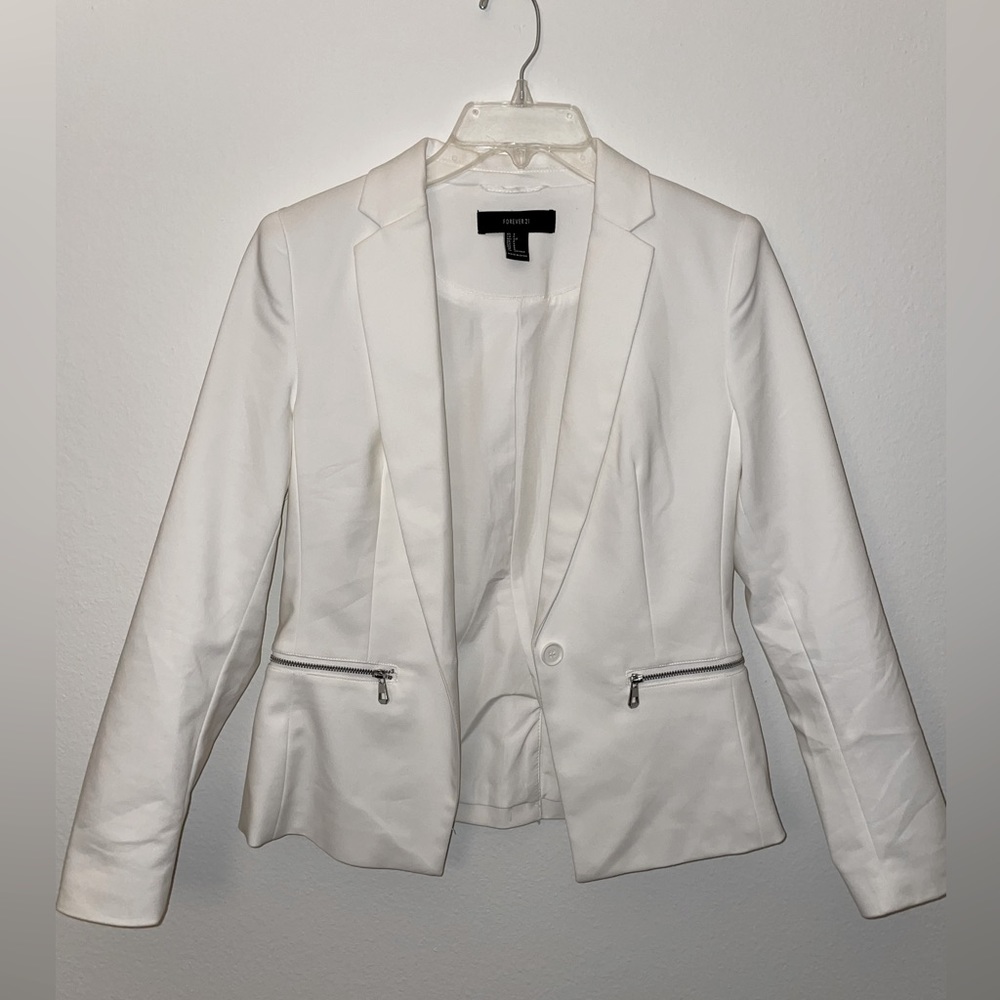 White Blazer Fitted